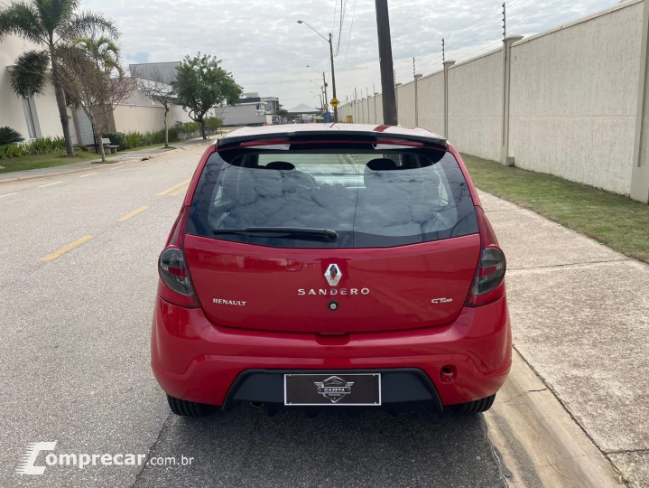 SANDERO 1.6 GT Line Limited