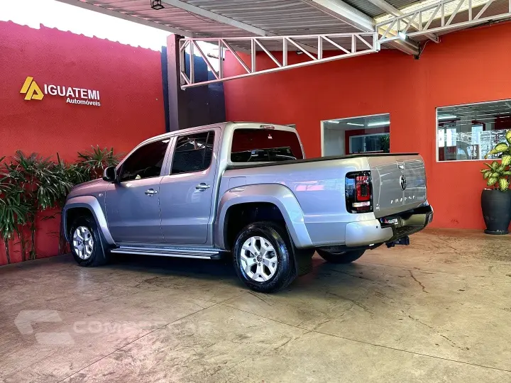 AMAROK 3.0 V6 TDI DIESEL COMFORTLINE CD 4MOTION AUTOMÁTICO