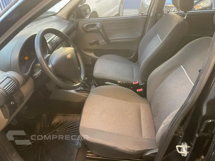 CORSA 1.0 MPFI Classic Sedan 8V