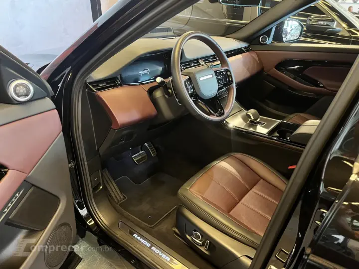 Range Rover Evoque 2.0 4P FLEX P250 R-DYNAMIC HSE AWD AUTOMÁ