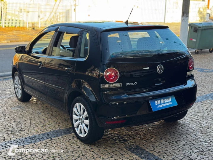 POLO 1.6 MI 8V