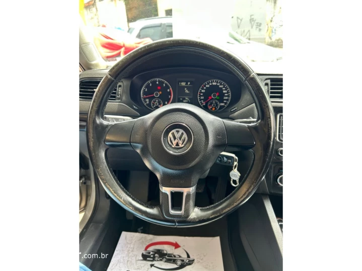 JETTA 2.0 COMFORTLINE FLEX 4P TIPTRONIC