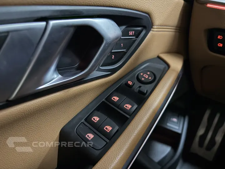 320i 2.0 16V TURBO GASOLINA M SPORT AUTOMÁTICO