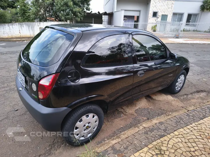 CELTA 1.0 MPFI Life 8V