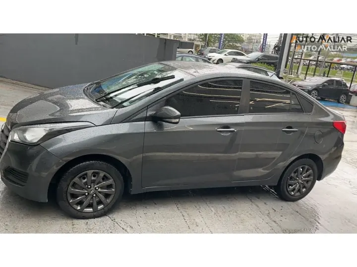 HB20S 1.6 COMFORT PLUS 16V FLEX 4P AUTOMÁTICO