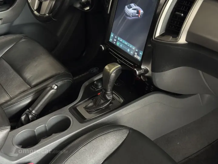 Ranger 3.2 20V CABINE DUPLA 4X4 LIMITED TURBO DIESEL AUTOMÁT