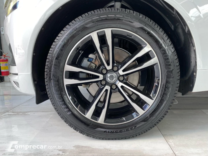 XC 60 T-5 MOMENTUM 2.0 254cv AWD 5p