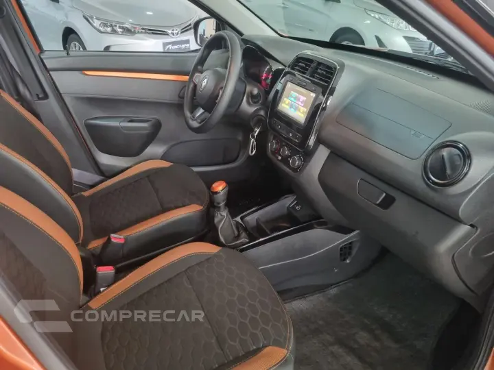 Kwid 1.0 12V 4P SCE FLEX OUTSIDER