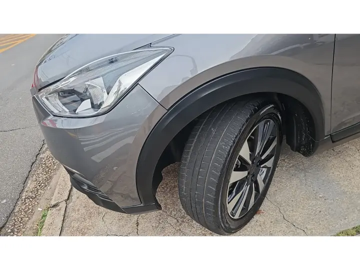 KICKS 1.6 16V FLEXSTART SV 4P XTRONIC