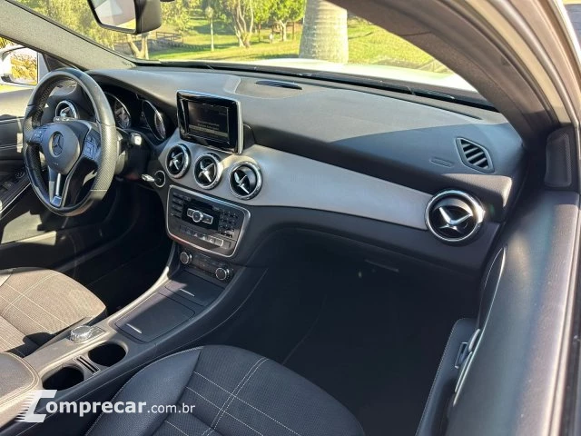 GLA 200 - 1.6 CGI ADVANCE 16V TURBO 4P AUTOMÁTICO