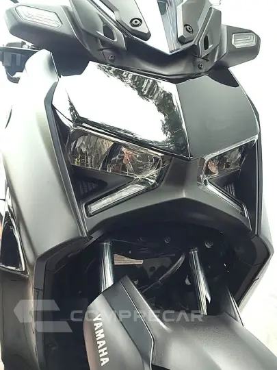 YAMAHA XMAX 250 CONNECTED ABS