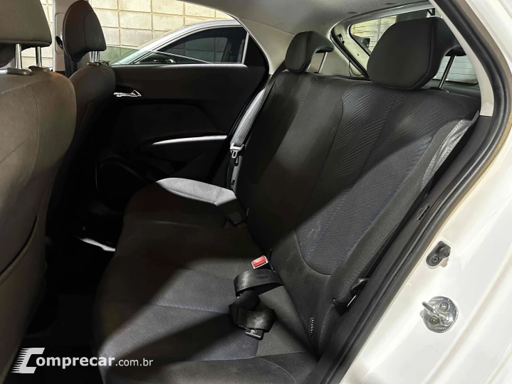 HB20 1.6 COMFORT PLUS 16V FLEX 4P MANUAL