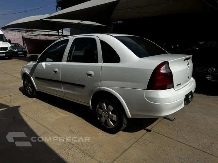 Corsa Sedan 1.4 4P MAXX FLEX