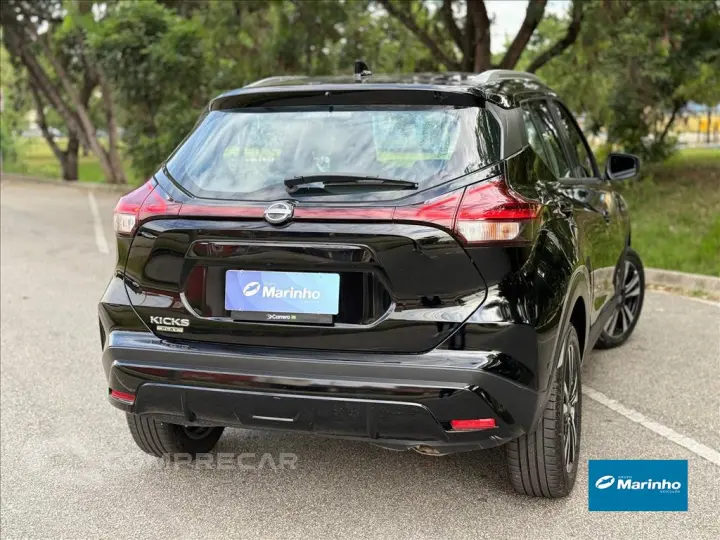 KICKS PLAY 1.6 16V FLEXSTART SENSE XTRONIC