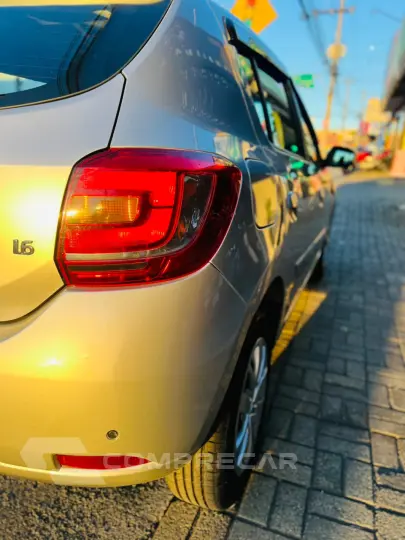 SANDERO 1.6 Expression 8V Hi-torque