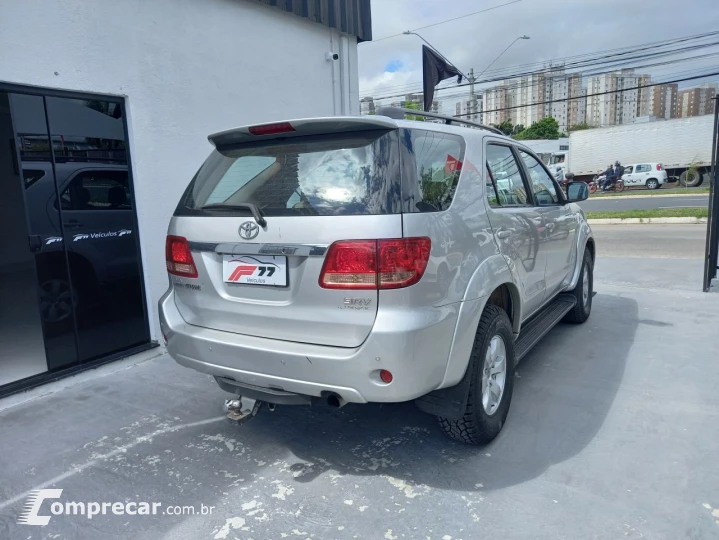 Hilux SW4 3.0 16V 4P SRV 4X4 TURBO DIESEL AUTOMÁTICO