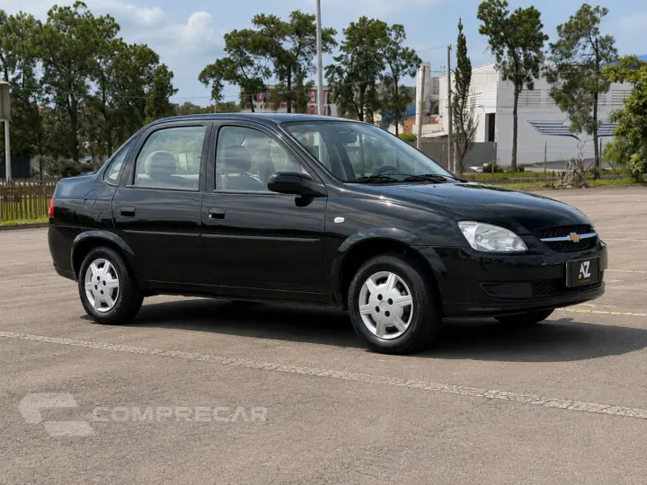 Classic Sedan 1.0 4P VHCE FLEX LS