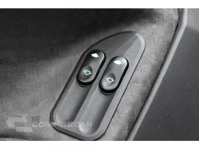 FIESTA SEDAN - 1.6 ROCAM SEDAN 8V 4P MANUAL