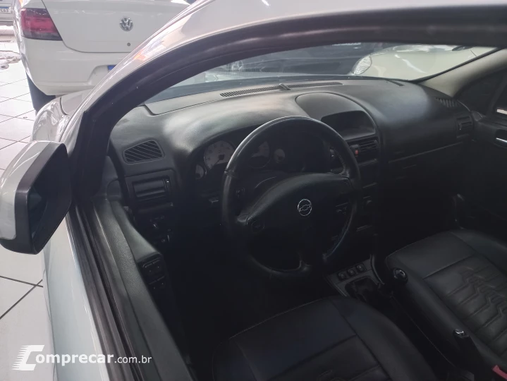 ASTRA 2.0 MPFI 8V