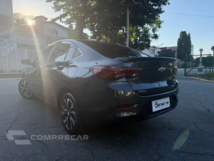 ONIX 1.0 Turbo Plus Premier