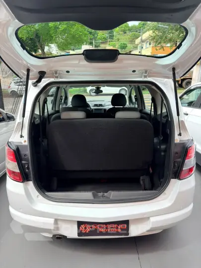 SPIN LTZ 1.8 8V Econo.Flex 5p Mec.