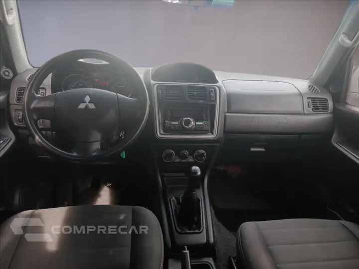 PAJERO TR4 2.0 4X2 16V 140CV FLEX 4P MANUAL