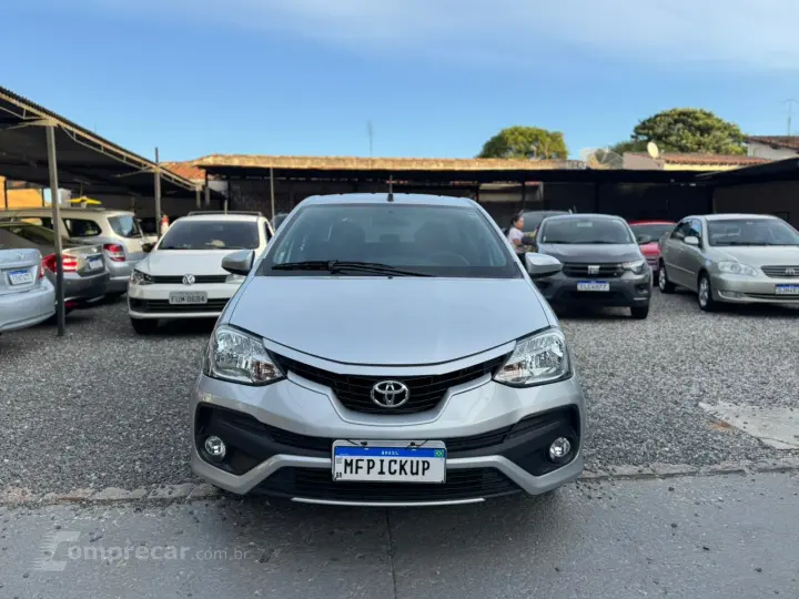 ETIOS 1.5 XS Sedan 16V