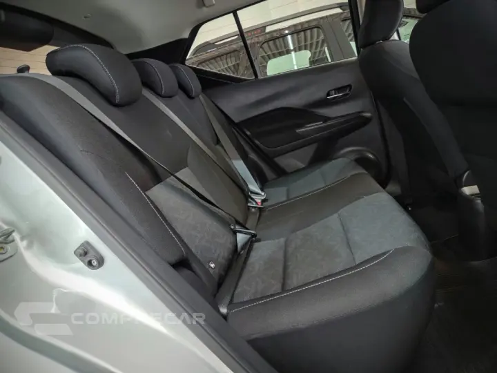 KICKS PLAY 1.6 16V FLEXSTART SENSE XTRONIC