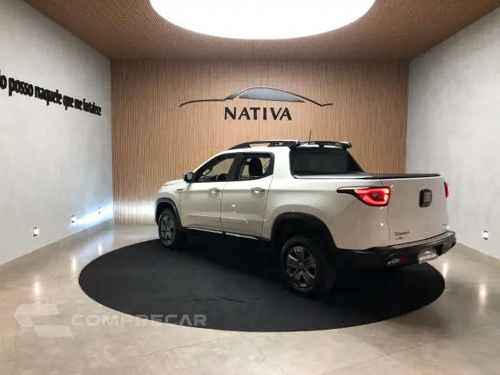 Toro 1.8 16V Evo Flex Freedom At6