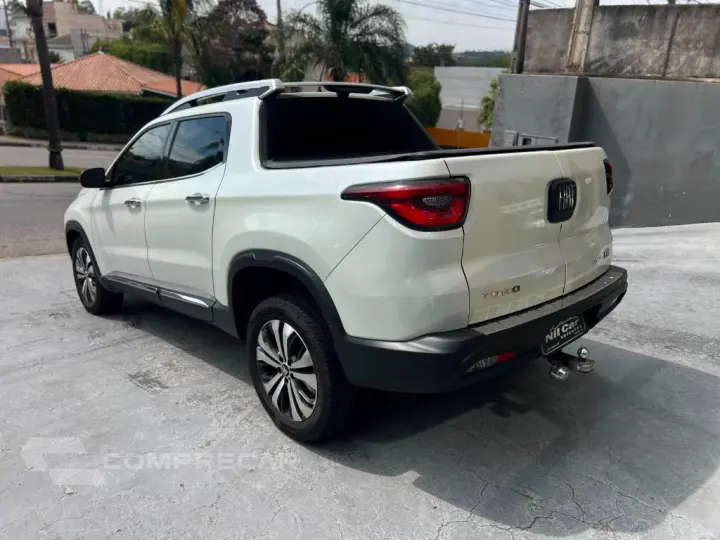 Toro Volcano 2.0 16V 4x4 TB Diesel Aut.