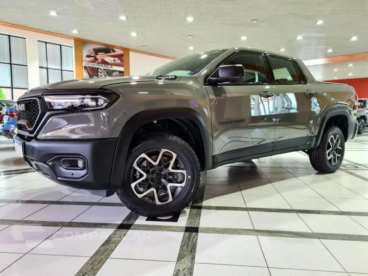 RAMPAGE REBEL HURR. 4 2.0 TB CD 4X4 AUT