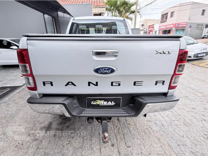 RANGER 3.2 XLT 4X4 CD 20V DIESEL 4P MANUAL