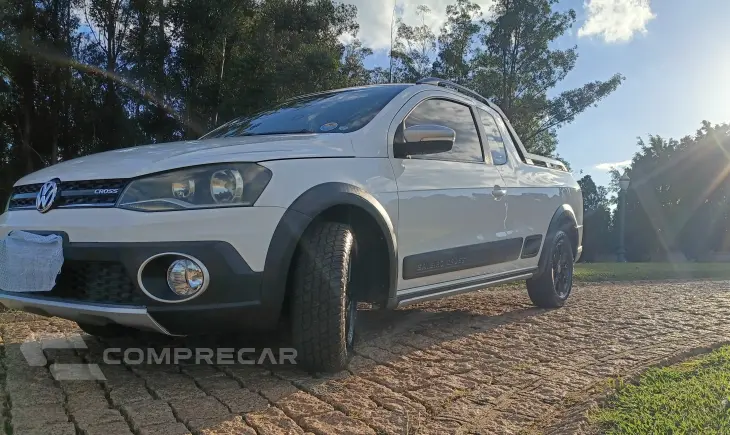 Saveiro Cross
