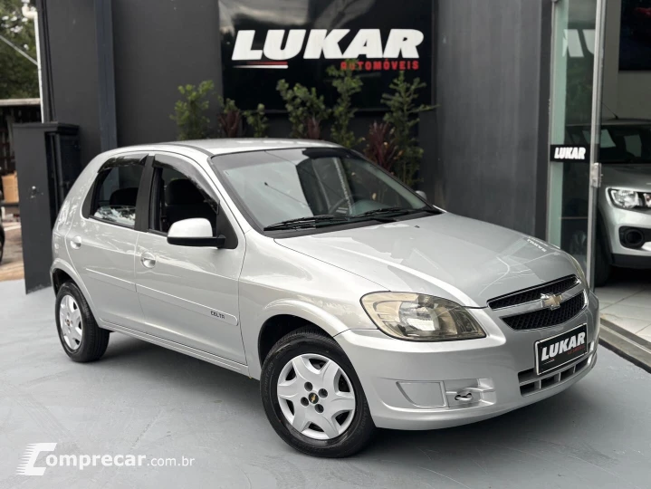 CELTA 1.0 MPFI LT 8V