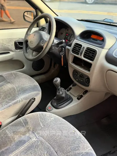 Clio Privilège Hi-Flex 1.6 16V 5p