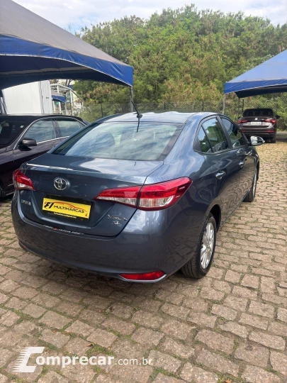 YARIS 1.5 16V Sedan XL