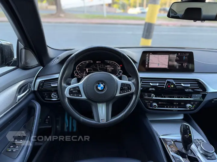 530E 2.0 16V Twinpower Híbrido M Sport Automático