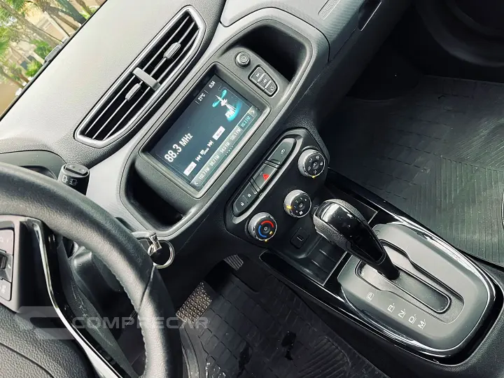 ONIX 1.4 MPFI LTZ 8V