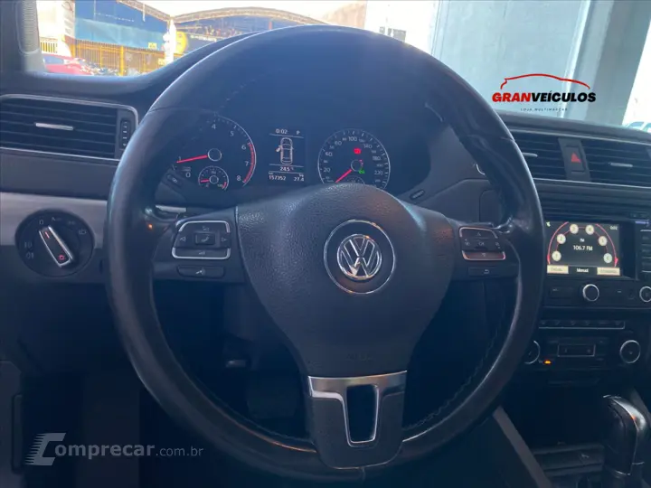 JETTA 2.0 TSI HIGHLINE 200CV GASOLINA 4P TIPTRONIC