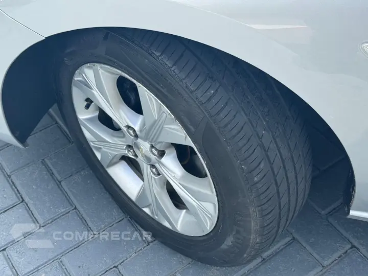 ONIX 1.0 Turbo Plus Premier