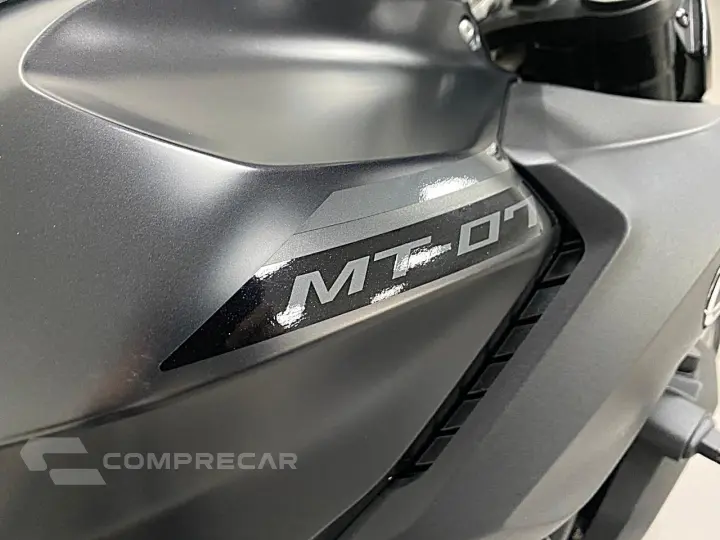 YAMAHA MT-07 CONNECTED - COM ABS