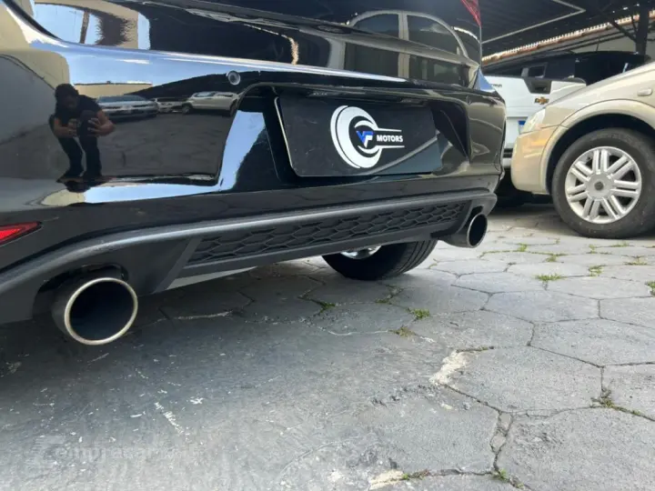 GOLF 2.0 TSI GTI 16V TURBO GASOLINA 4P AUTOMÁTICO