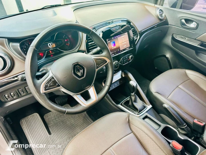 CAPTUR Iconic 1.3 TB 16V Flex 5p Aut.