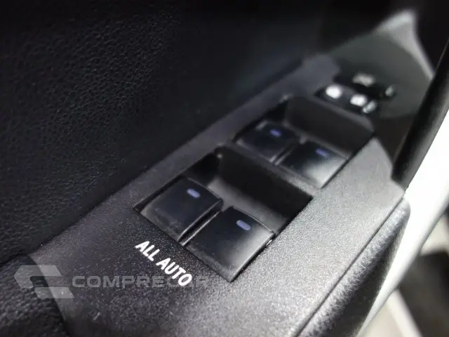 COROLLA - 2.0 XEI 16V 4P AUTOMÁTICO