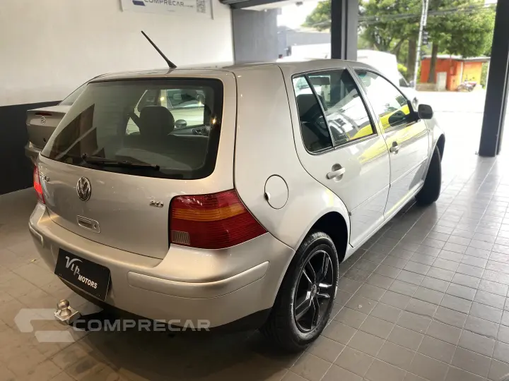 GOLF 2.0 MI 8V