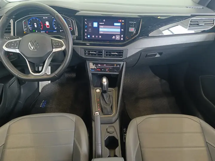 NIVUS 1.0 200 TSI TOTAL  HIGHLINE AUTOMÁTICO