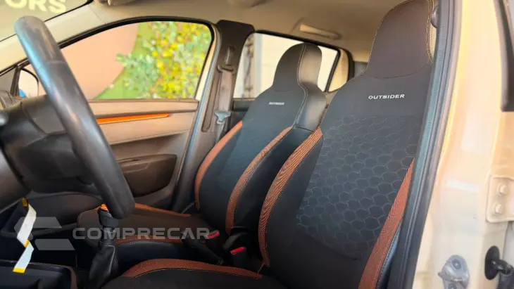 KWID OUTSIDER 1.0 Flex 12V 5p Mec.