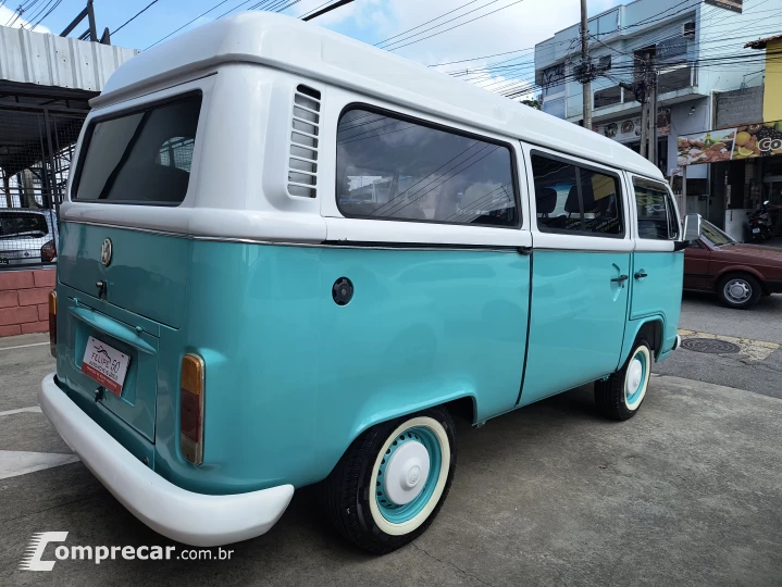 KOMBI 1.6 MI Carat 8V