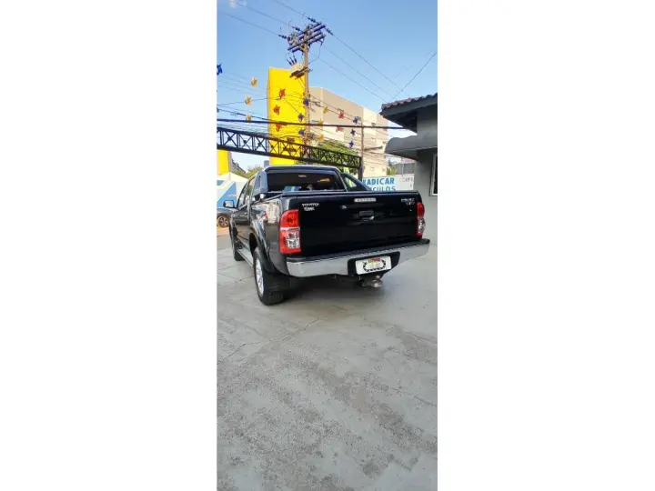 HILUX 3.0 SRV 4X4 CD 16V TURBO INTERCOOLER DIESEL 4P AUTOMAT