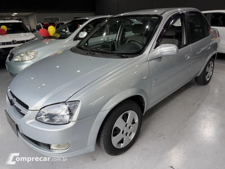 CLASSIC 1.0 MPFI LS 8V FLEX 4P MANUAL